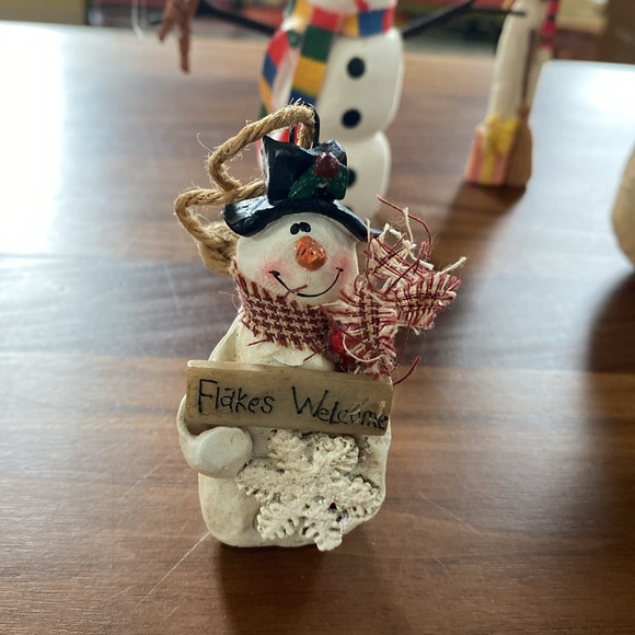 Assortment of Snowmen Ornaments - Picture 8 of 8